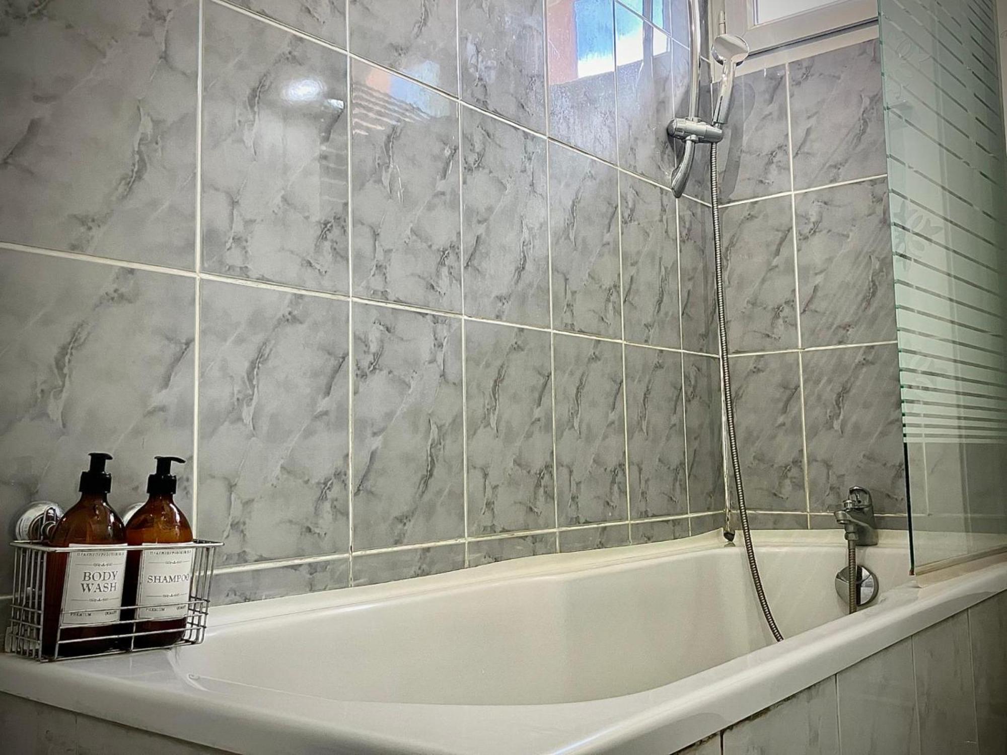 Snowqueen Hotel Apartment Paris-Disney Chelles  Exterior foto